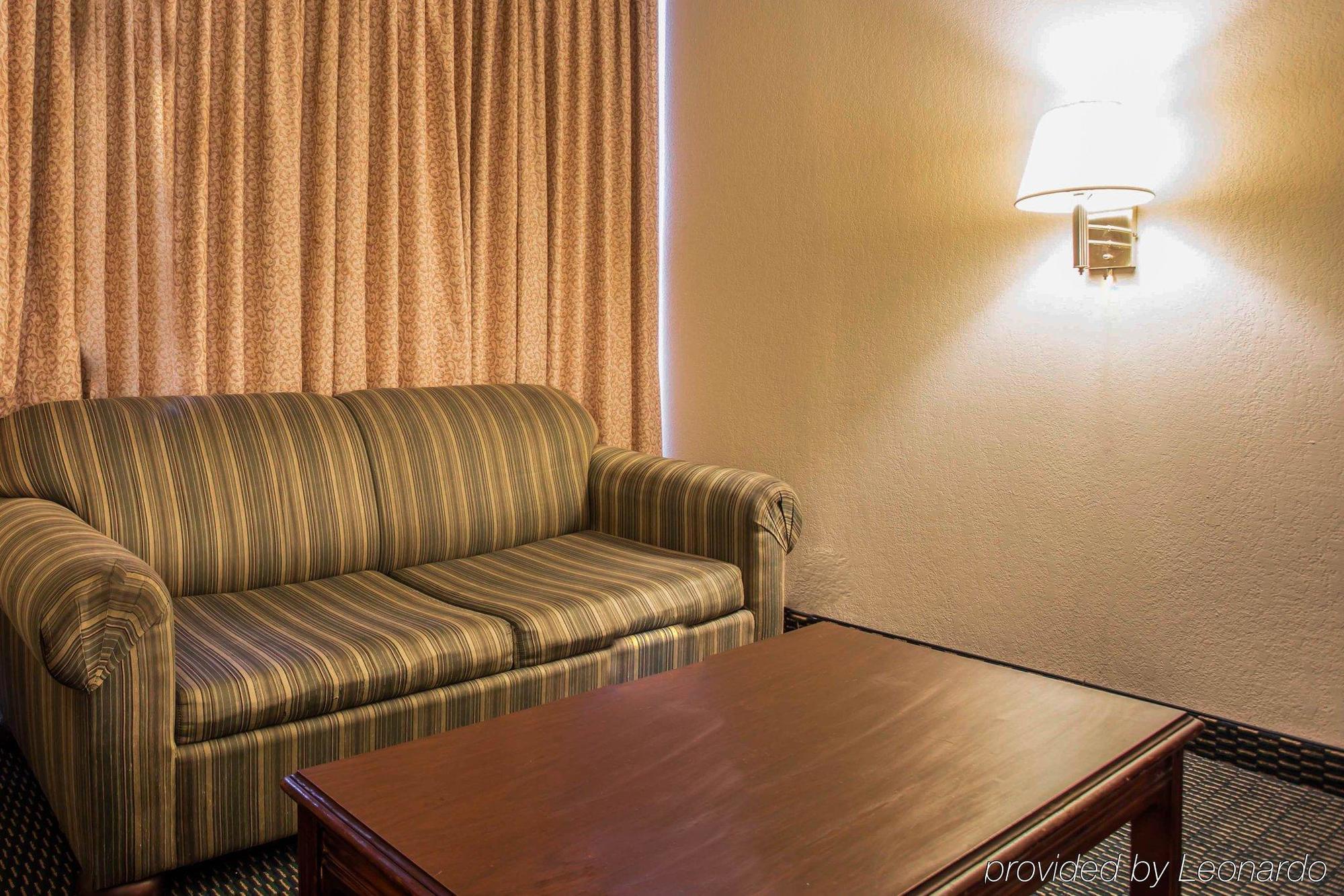 Econo Lodge Inn & Suites Lumberton Zewnętrze zdjęcie