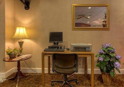 Econo Lodge Inn & Suites Lumberton Zaplecze biznesowe zdjęcie